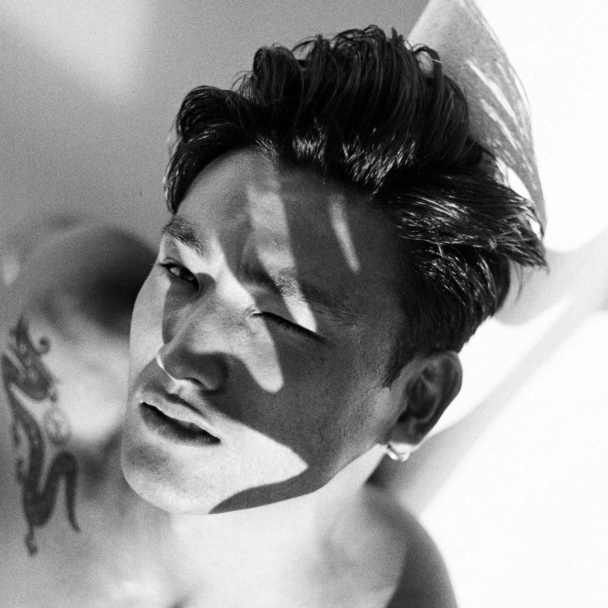 TruthScan detected a 3% chance this close-up black and white portrait of a man is AI-generated. Posted by @yongfook